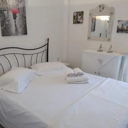 Daire Anastasia Skála Foúrkas